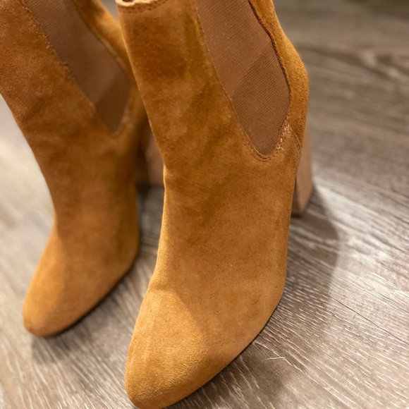 Steve Madden camel booties 7 1/2 - Picture 2 of 5